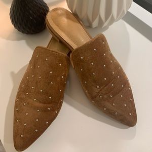 💕 cute faux suede studded slip on flats